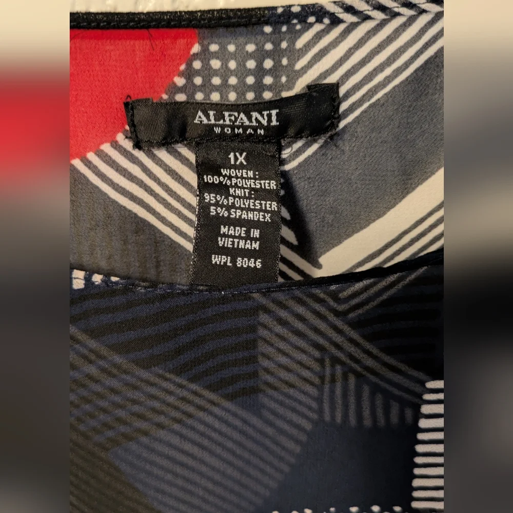 Alfani Red and Black Boxy Blouse with 3/4 Sleeves - Picture 3 of 4